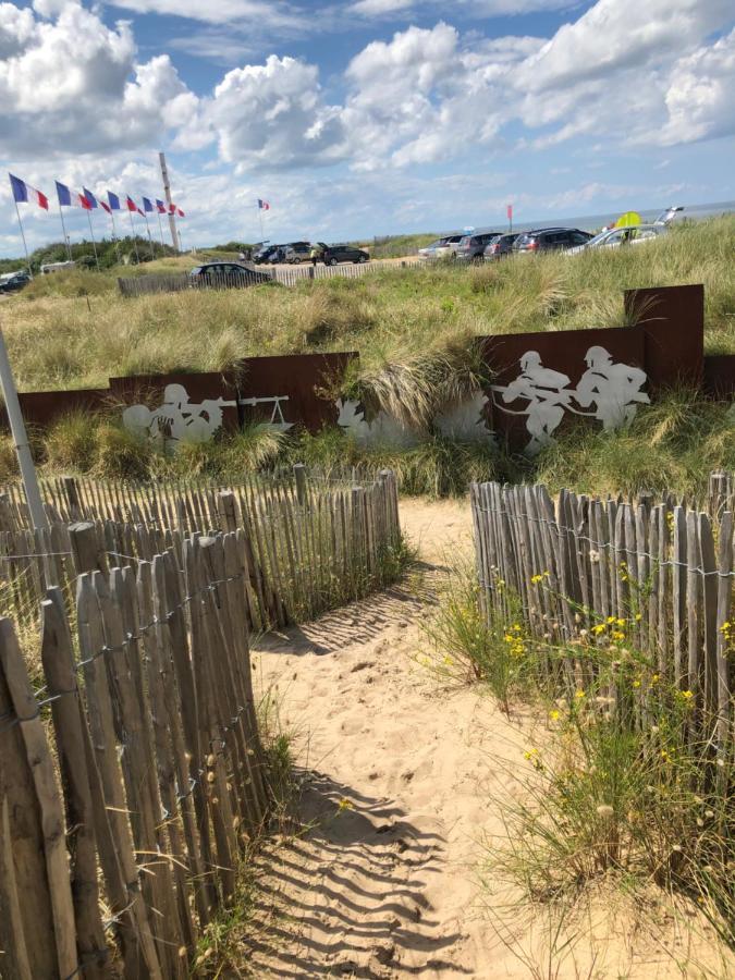 Bleu Sale - F2 Courseulles Avec Balcon公寓 外观 照片