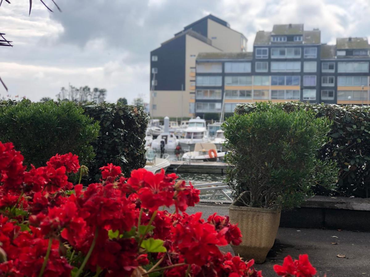 Bleu Sale - F2 Courseulles Avec Balcon公寓 外观 照片